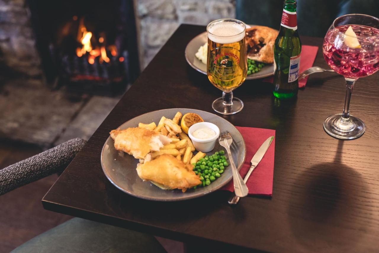 Black Bull Hotel Kirkby Stephen Dış mekan fotoğraf