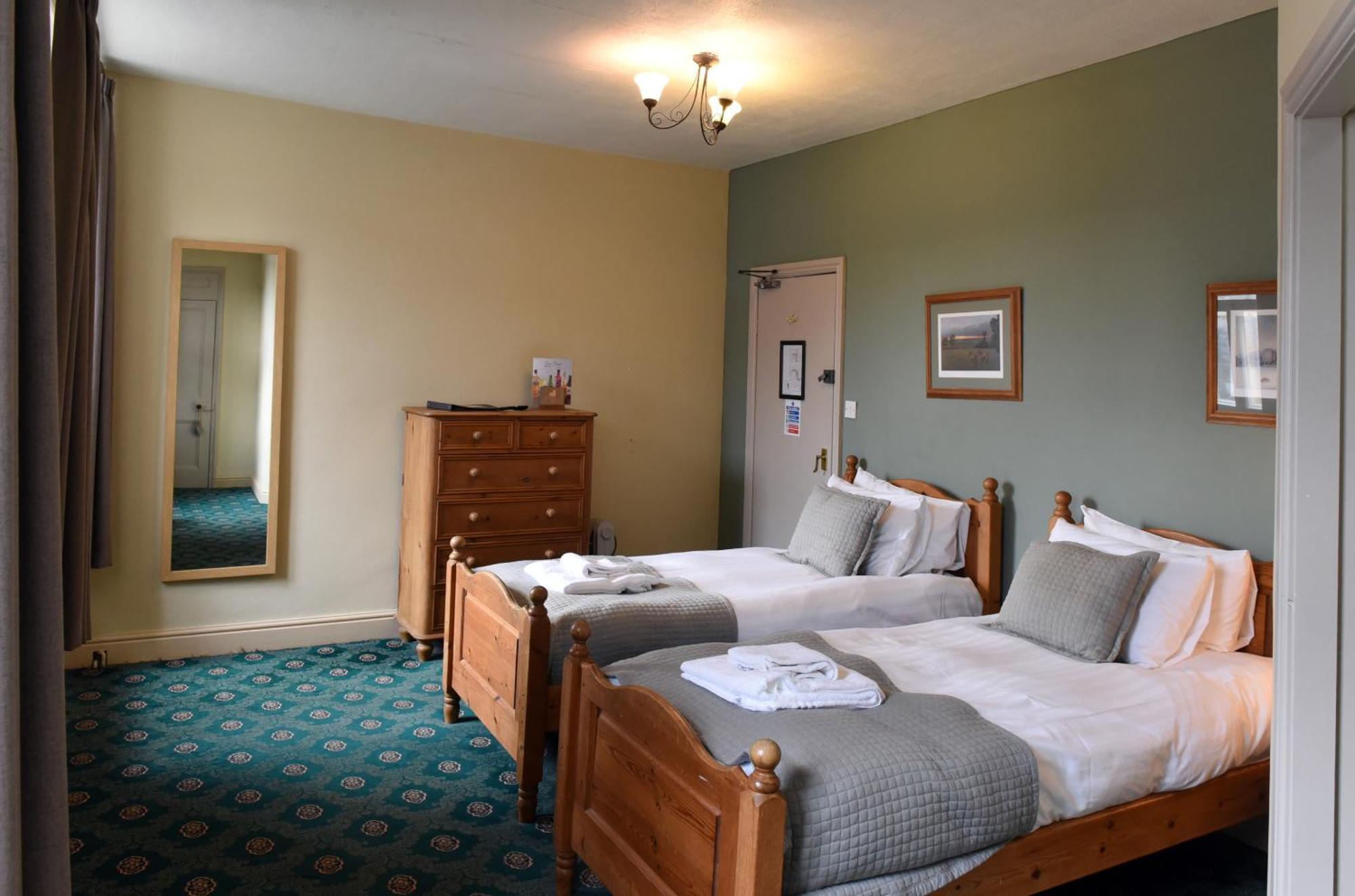 Black Bull Hotel Kirkby Stephen Oda fotoğraf